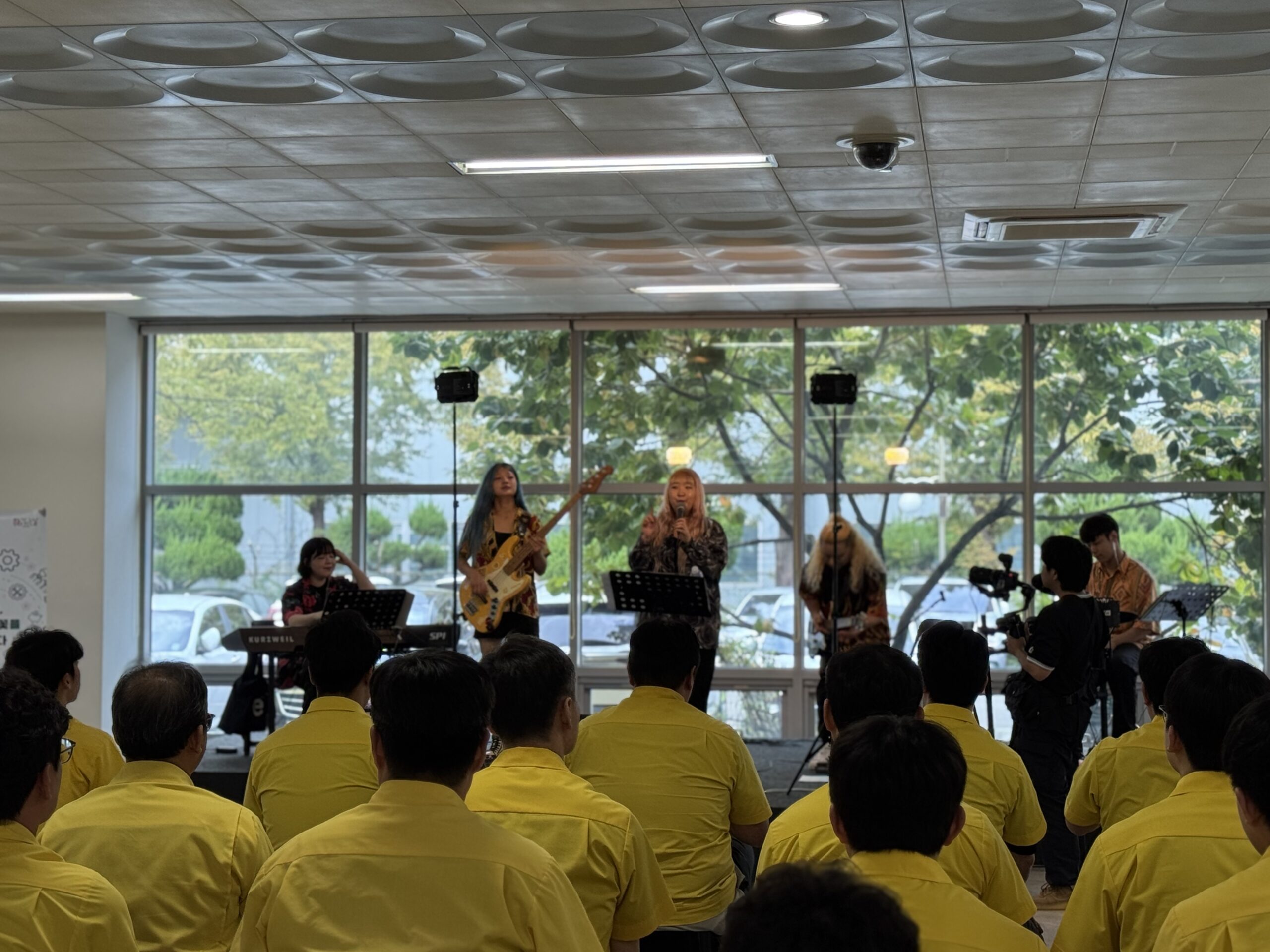 KakaoTalk_20251029_100543744_03